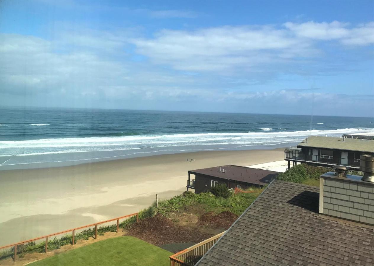 Starfish Manor Oceanfront Hotel Lincoln City Exterior photo